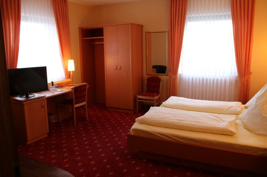 Landgasthof Hotel Bechtel Zella Dış mekan fotoğraf